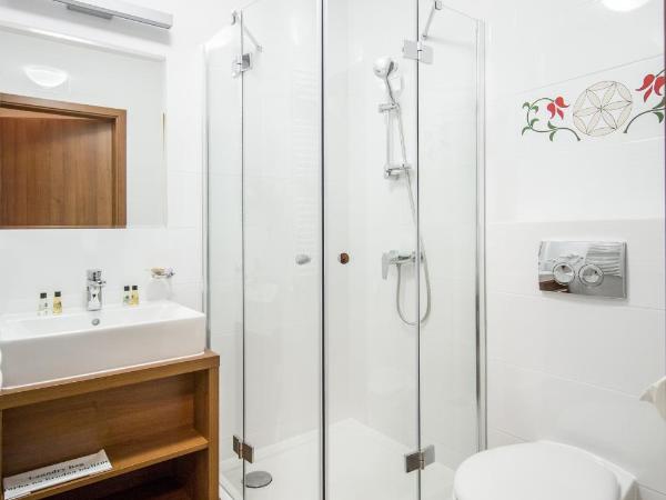 Hotel Logos : photo 4 de la chambre chambre simple