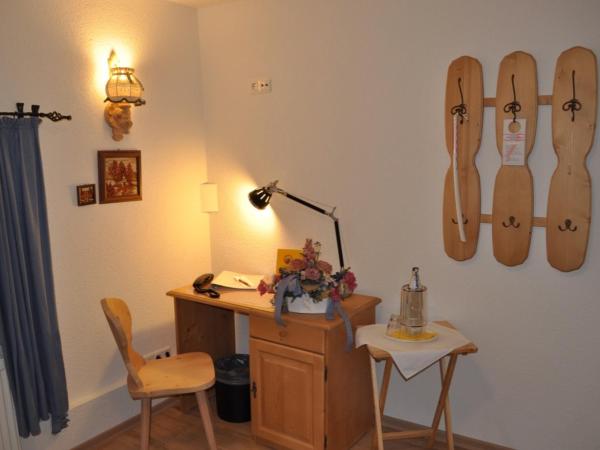Hotel & Restaurant Bei Hölzchen : photo 7 de la chambre chambre simple