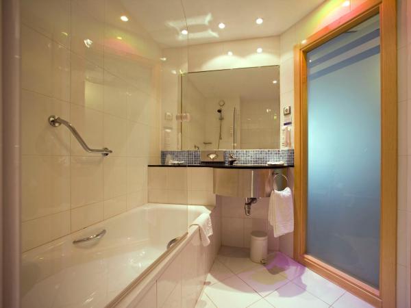 Holiday Inn Express Málaga Airport, an IHG Hotel : photo 4 de la chambre chambre lits jumeaux standard