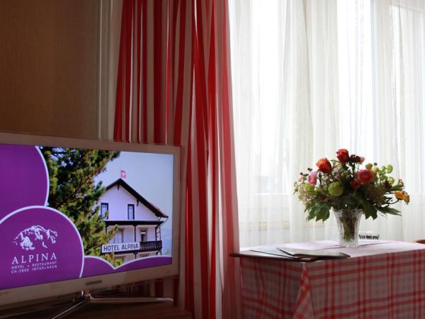 Alpina Hotel : photo 3 de la chambre chambre double