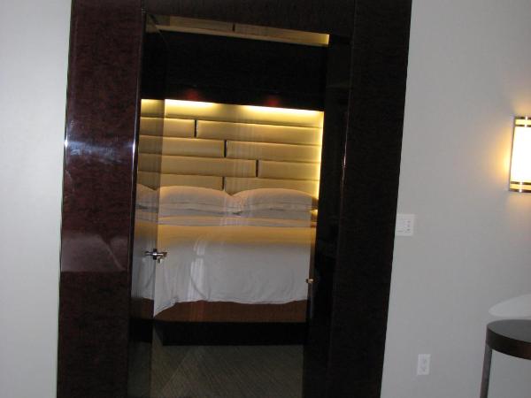 Suites at Elara Las Vegas Strip-No Resort Fees : photo 7 de la chambre suite 1 chambre avec cuisine
