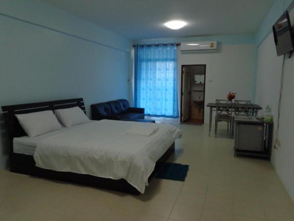 A&S Residence Kanchanaburi : photo 4 de la chambre chambre double avec balcon
