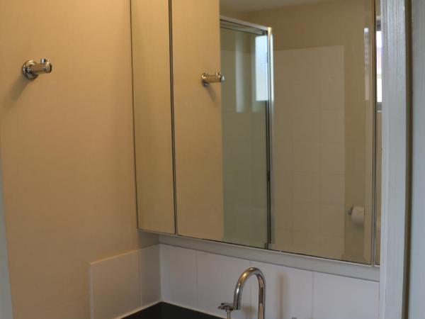 Frisco Apartments : photo 2 de la chambre appartement 2 chambres avec balcon