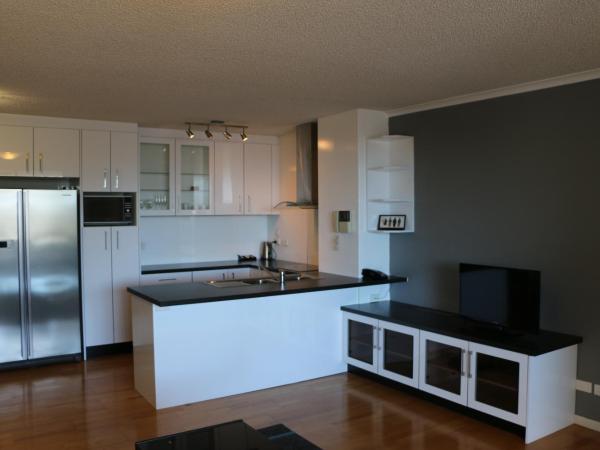 Frisco Apartments : photo 5 de la chambre appartement 2 chambres avec balcon