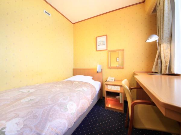 Niigata Station Hotel : photo 3 de la chambre chambre simple - fumeurs