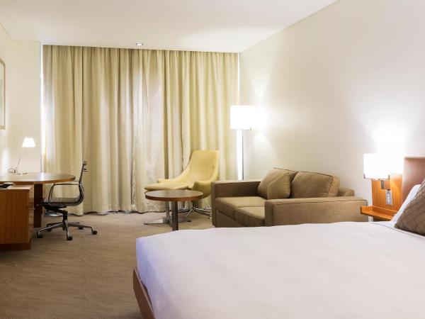 Novotel Canberra : photo 3 de la chambre chambre king standard avec balcon