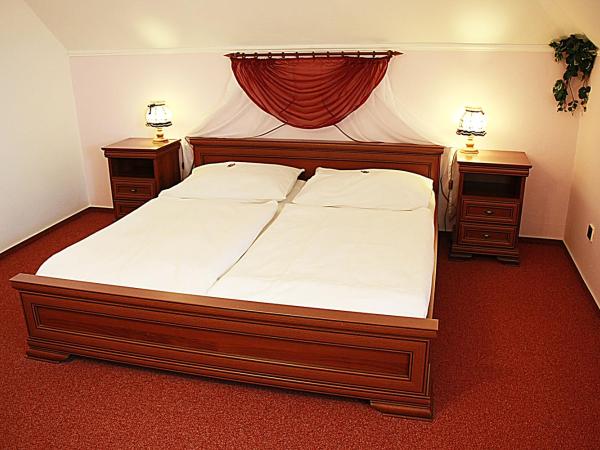 Hotel Excellent : photo 6 de la chambre chambre double ou lits jumeaux confort