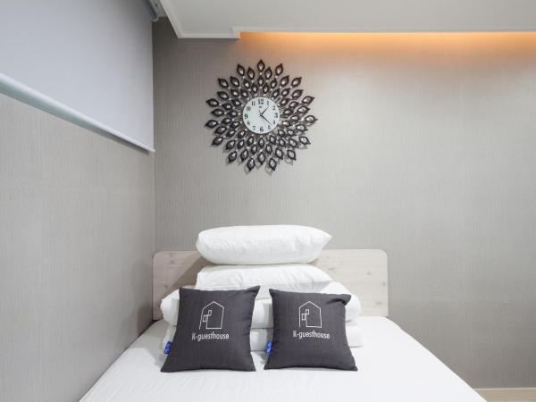 K-Grand Hostel Gangnam1 : photo 8 de la chambre chambre lits jumeaux supérieure