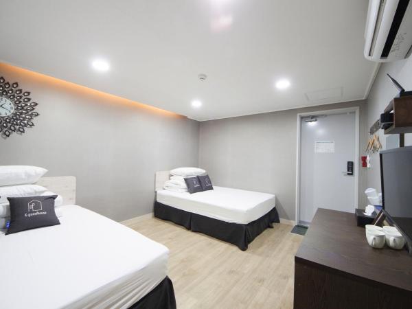 K-Grand Hostel Gangnam1 : photo 3 de la chambre chambre familiale standard