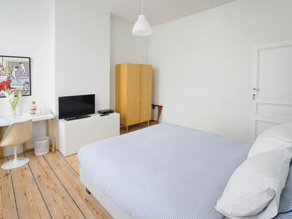 B&B Home & the City : photo 2 de la chambre chambre lit queen-size (2 adultes)