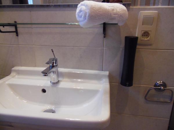 Hotel Cathedral Gent Centrum : photo 5 de la chambre chambre double - annexe