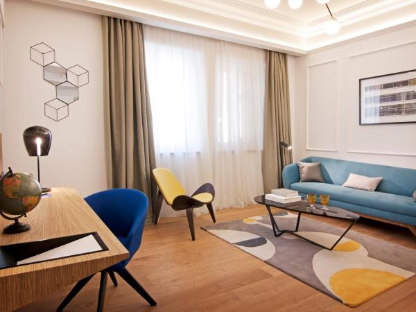 One Shot Palacio Reina Victoria 04 : photo 7 de la chambre premium 