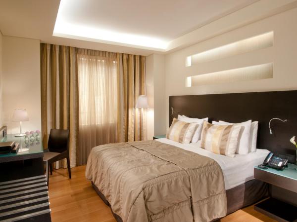 O&B Athens Boutique Hotel : photo 2 de la chambre chambre double ou lits jumeaux supérieure