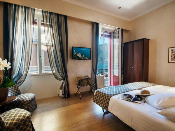 International au Lac Historic Lakeside Hotel : photo 8 de la chambre chambre double ou lits jumeaux panorama avec balcon - vue sur lac