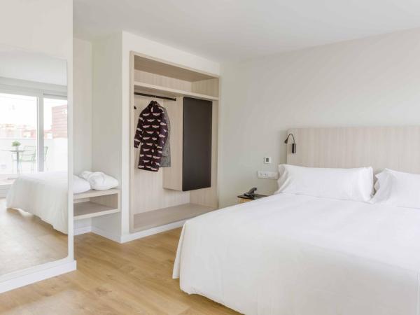 ARTIEM Madrid : photo 5 de la chambre suite junior avec terrasse