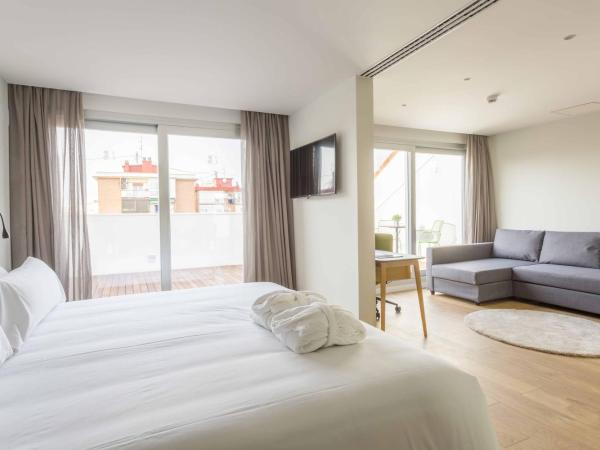 ARTIEM Madrid : photo 4 de la chambre suite junior avec terrasse