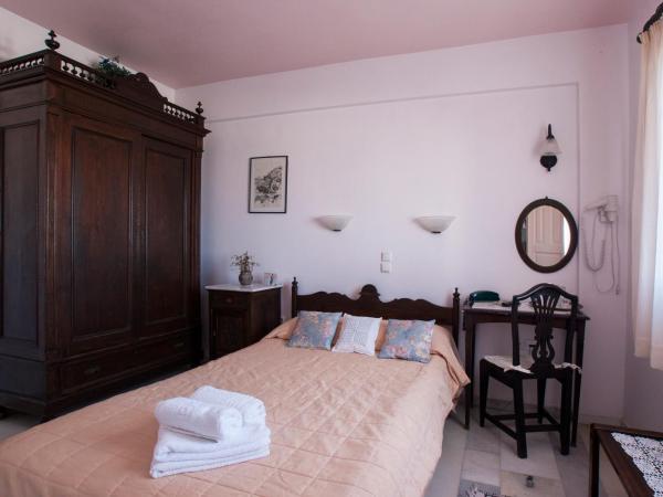 Chateau Zevgoli : photo 2 de la chambre chambre double - vue sur mer