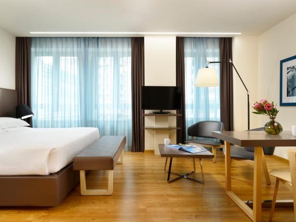 UNAHOTELS Century Milano : photo 2 de la chambre suite junior classique double