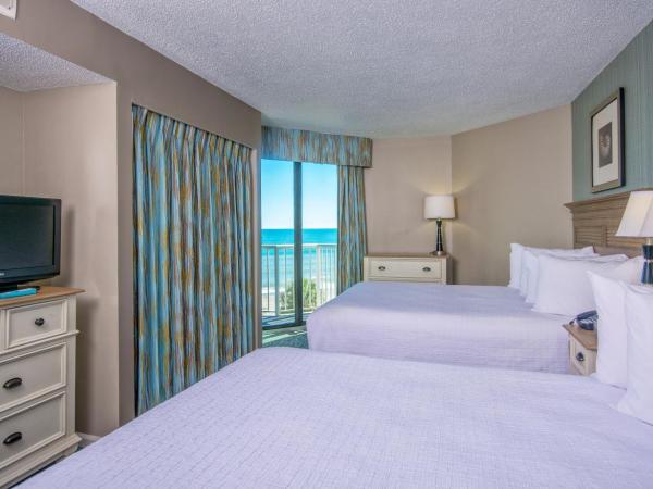 The Strand - A Boutique Resort : photo 5 de la chambre oceanfront one bedroom queen condo