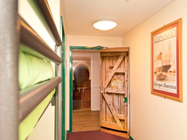 YHA Liverpool Albert Dock : photo 5 de la chambre chambre quadruple