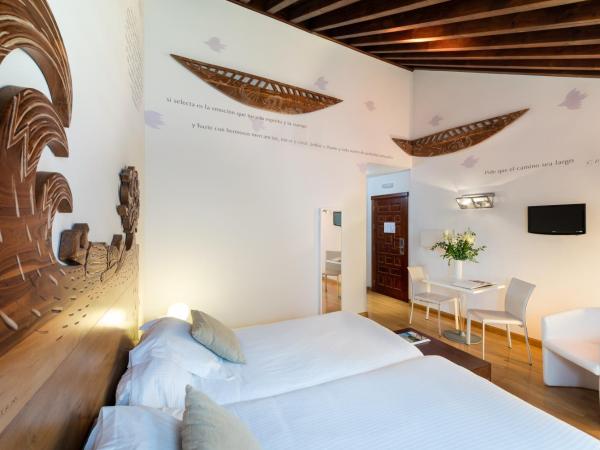 Gar Anat Hotel Boutique : photo 5 de la chambre chambre triple (2 adultes & 1 enfant)