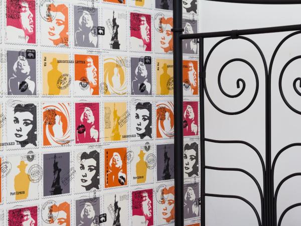 Retro Hostel : photo 8 de la chambre chambre simple avec salle de bains commune