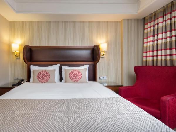 Titanic Comfort Sisli : photo 5 de la chambre chambre double ou lits jumeaux supérieure