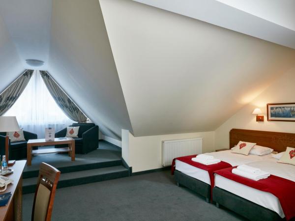 Hotel Logos : photo 2 de la chambre chambre lits jumeaux deluxe