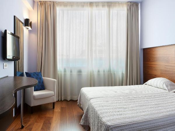 Athens Center Square Hotel : photo 2 de la chambre chambre double/lits jumeaux avec vue sur l'acropole