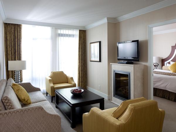 L'Hermitage Hotel : photo 5 de la chambre suite 1 chambre caractéristique avec cuisine