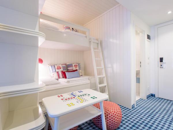 Amadria Park Kids Hotel Andrija : photo 3 de la chambre offre spéciale - chambre familiale avec balcon - vue sur jardin - forfait pâques