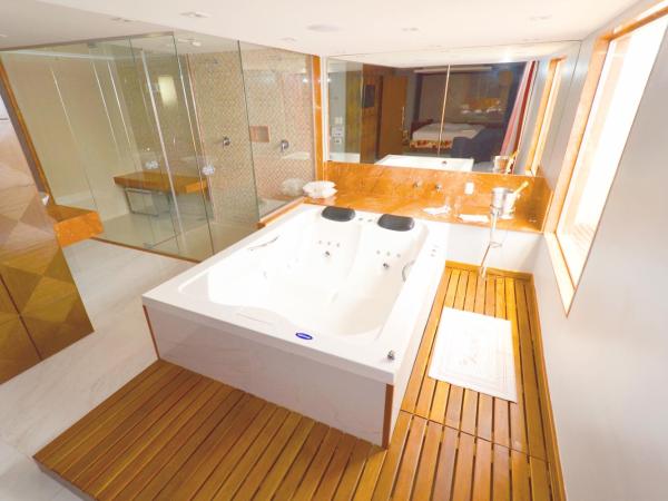 Love Time Hotel (Adult Only) : photo 7 de la chambre suite master