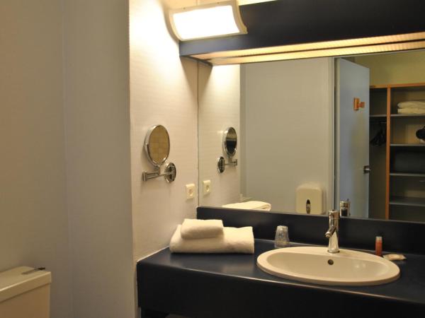 Hôtel Cositel, Coutances : photo 2 de la chambre chambre double standard