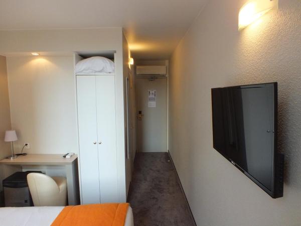 Hotel Du Midi : photo 10 de la chambre chambre double