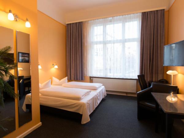 Hotel am Hermannplatz : photo 5 de la chambre chambre double