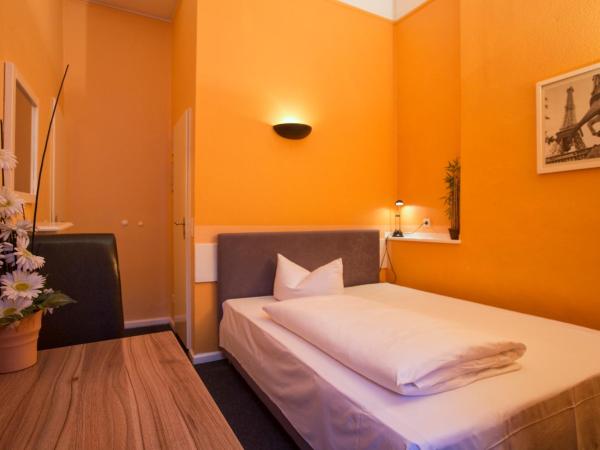 Hotel am Hermannplatz : photo 1 de la chambre chambre simple