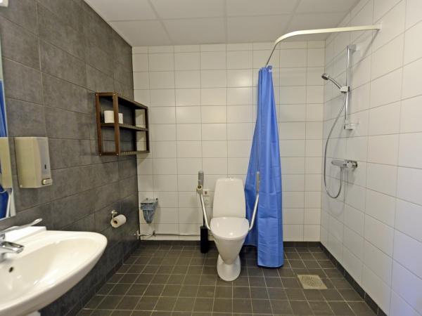 Spoton Hostel & Sportsbar : photo 3 de la chambre chambre familiale deluxe