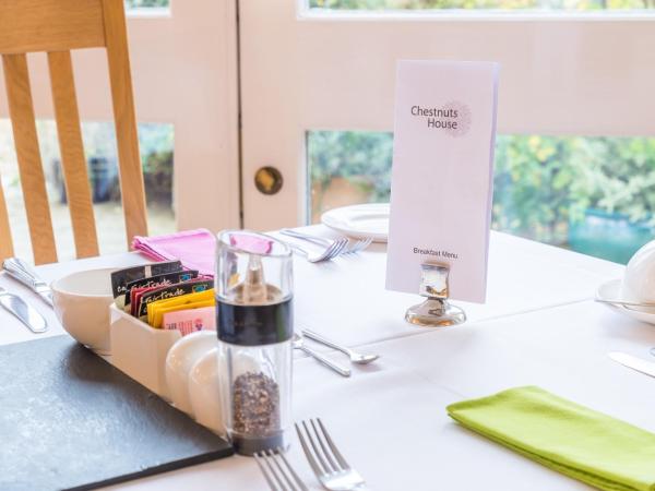 Chestnuts House Boutique B&B : photo 2 de la chambre maison 5 chambres