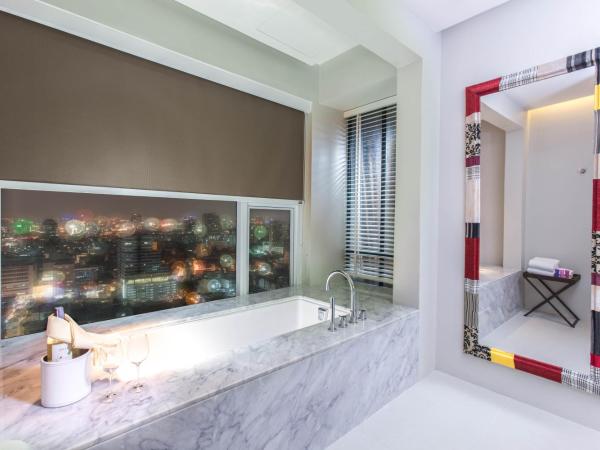 Mode Sathorn Hotel - SHA Extra Plus : photo 6 de la chambre chambre deluxe double ou lits jumeaux