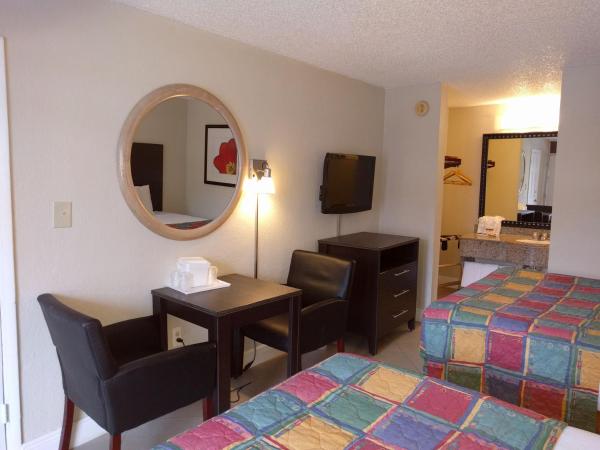 Red Carpet Inn Airport Fort Lauderdale : photo 4 de la chambre chambre lit king-size