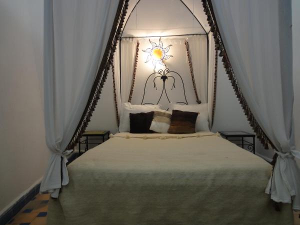 Hôtel Riad Gnaoua : photo 2 de la chambre chambre quadruple supérieure