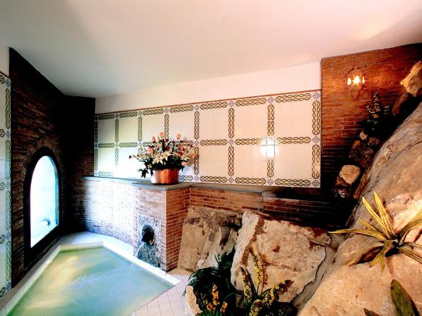 Hotel La Tonnarella : photo 8 de la chambre chambre familiale (2 adultes et 2 enfants)