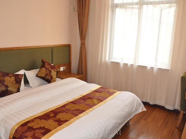 Holly's Hostel : photo 7 de la chambre chambre lit king-size standard