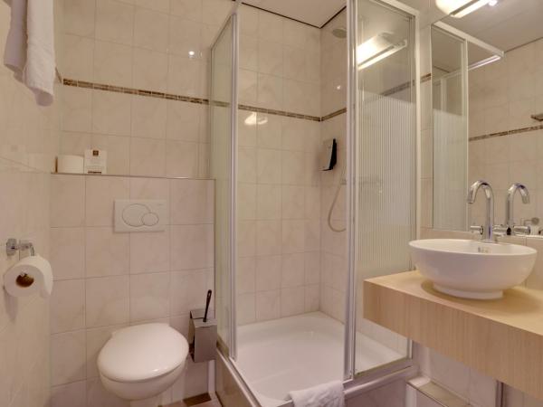 Queen Hotel : photo 6 de la chambre chambre simple