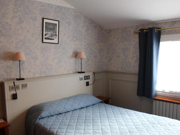 Hotel Montpensier : photo 2 de la chambre chambre simple avec salle de bains privative