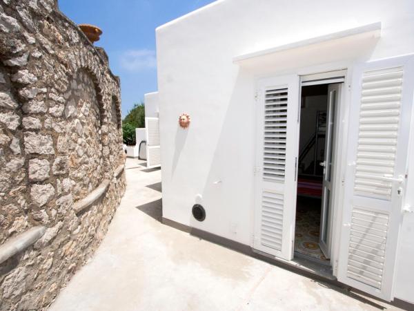 Suite Villa Carolina : photo 6 de la chambre chambre double