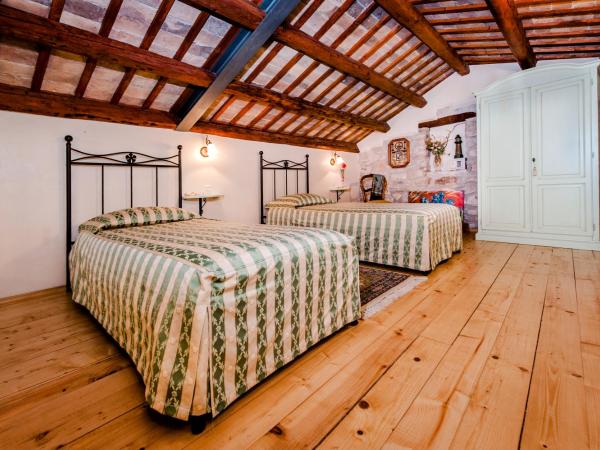 Residence LA CARERA Centro Storico : photo 7 de la chambre appartement en duplex