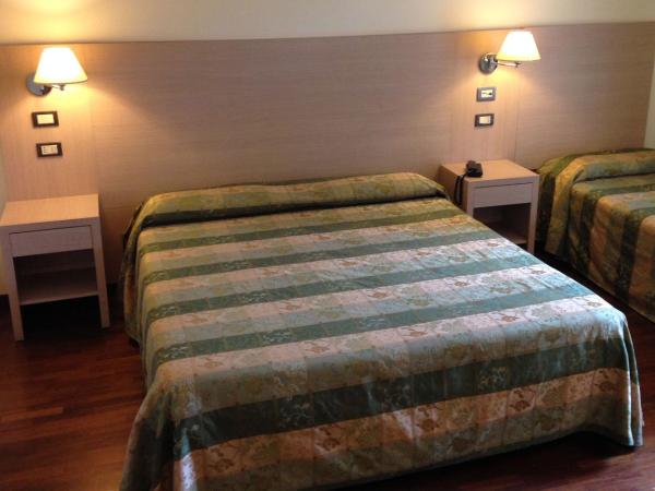 Hotel Borgo Verde : photo 1 de la chambre chambre triple