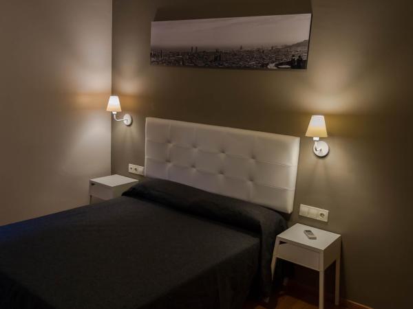 Hostal Sant Pau : photo 1 de la chambre chambre double