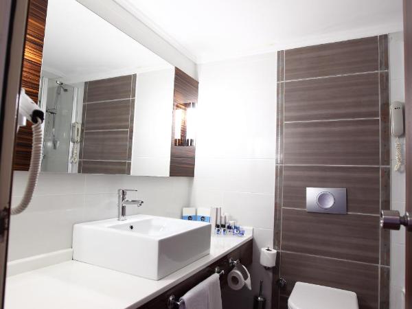 Palm Wings Ephesus Beach Resort - Ultra All Inclusive : photo 6 de la chambre chambre familiale (3 adultes + 1 enfant)